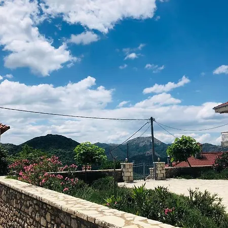 Stonehouse Dome Lagadia *