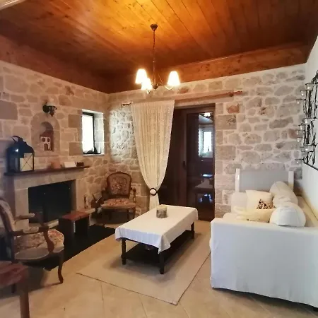 Stonehouse Dome Lagadia *