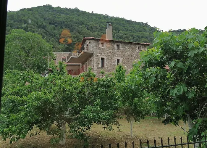 Holiday home Stonehouse Dome Lagadia *