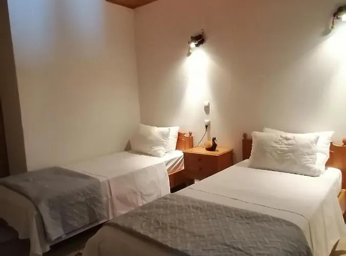 Stonehouse Dome Lagadia * Lagkadia