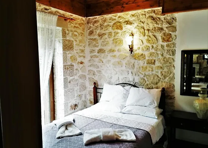 Stonehouse Dome Lagadia * Langadia